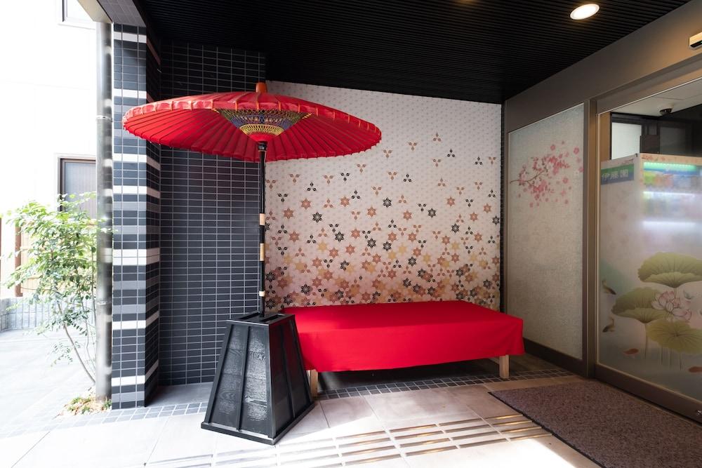 Shinsaibashi-Higashi Crystal Hotel Osaka Exterior photo